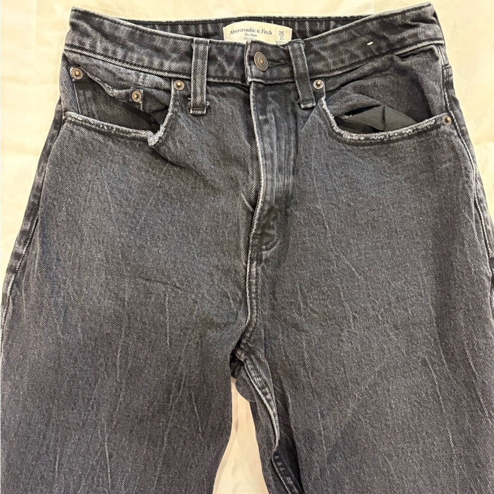 Abercrombie & Fitch Men's Dark Gray Relaxed Jeans